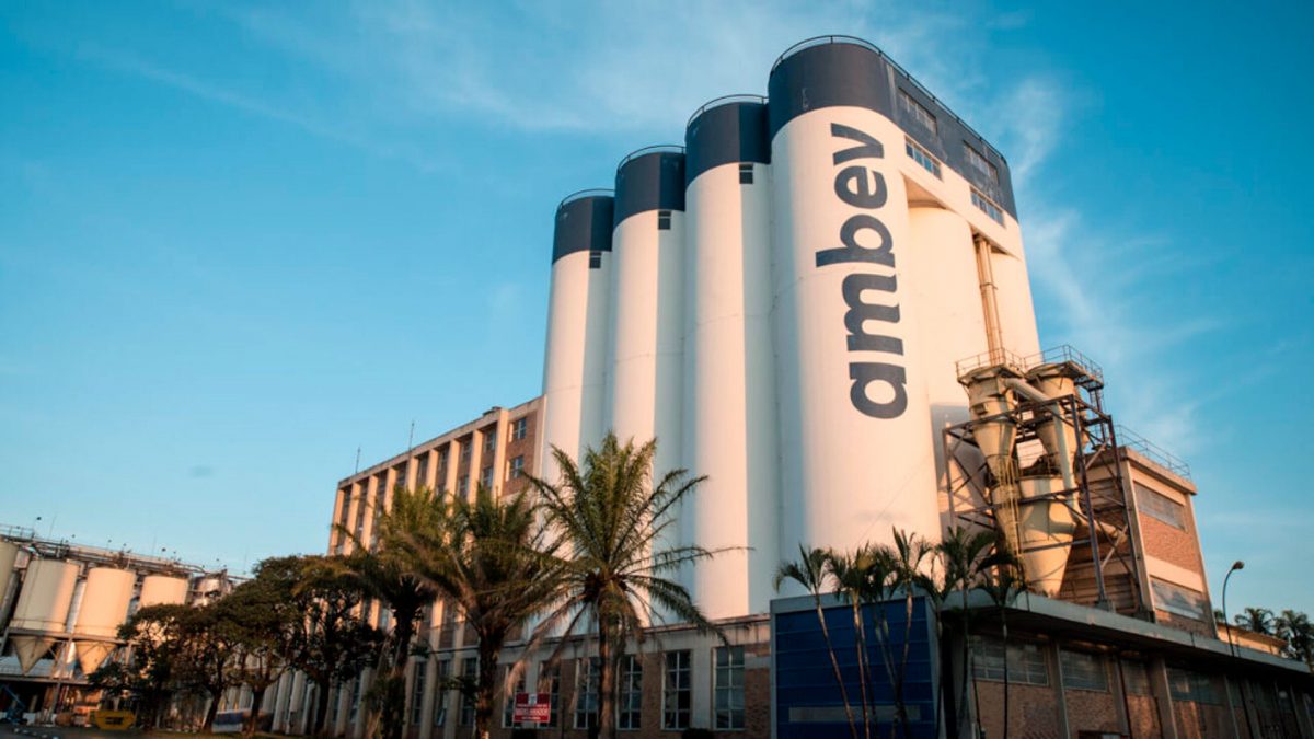 Read more about the article Ambev anuncia aumento do preço das cervejas