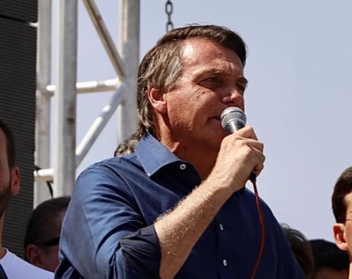 Read more about the article Partidos do Centrão decidem consultar bancadas sobre impeachment de Bolsonaro