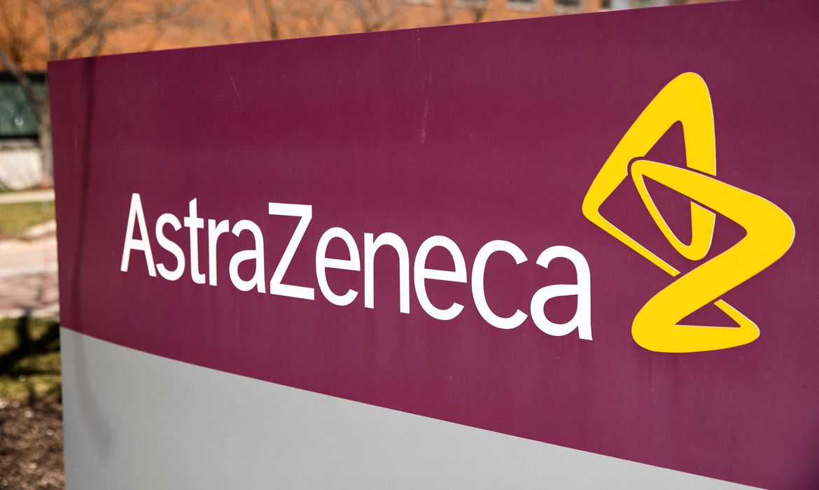 Read more about the article Medicamento da AstraZeneca reduz mortes e casos graves de covid-19