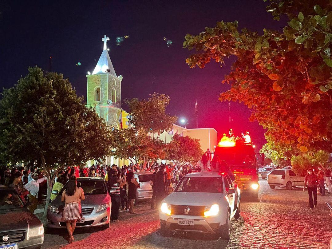 Read more about the article Lagoa Nova: Festa de São Francisco é encerrada com procissão motorizada