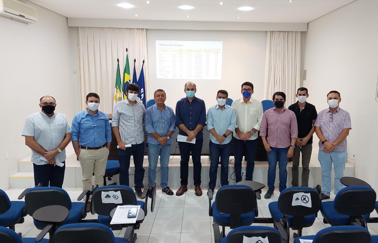 Read more about the article AMSO reúne prefeitos em reunião mensal e assuntos de interesse da região são deliberados