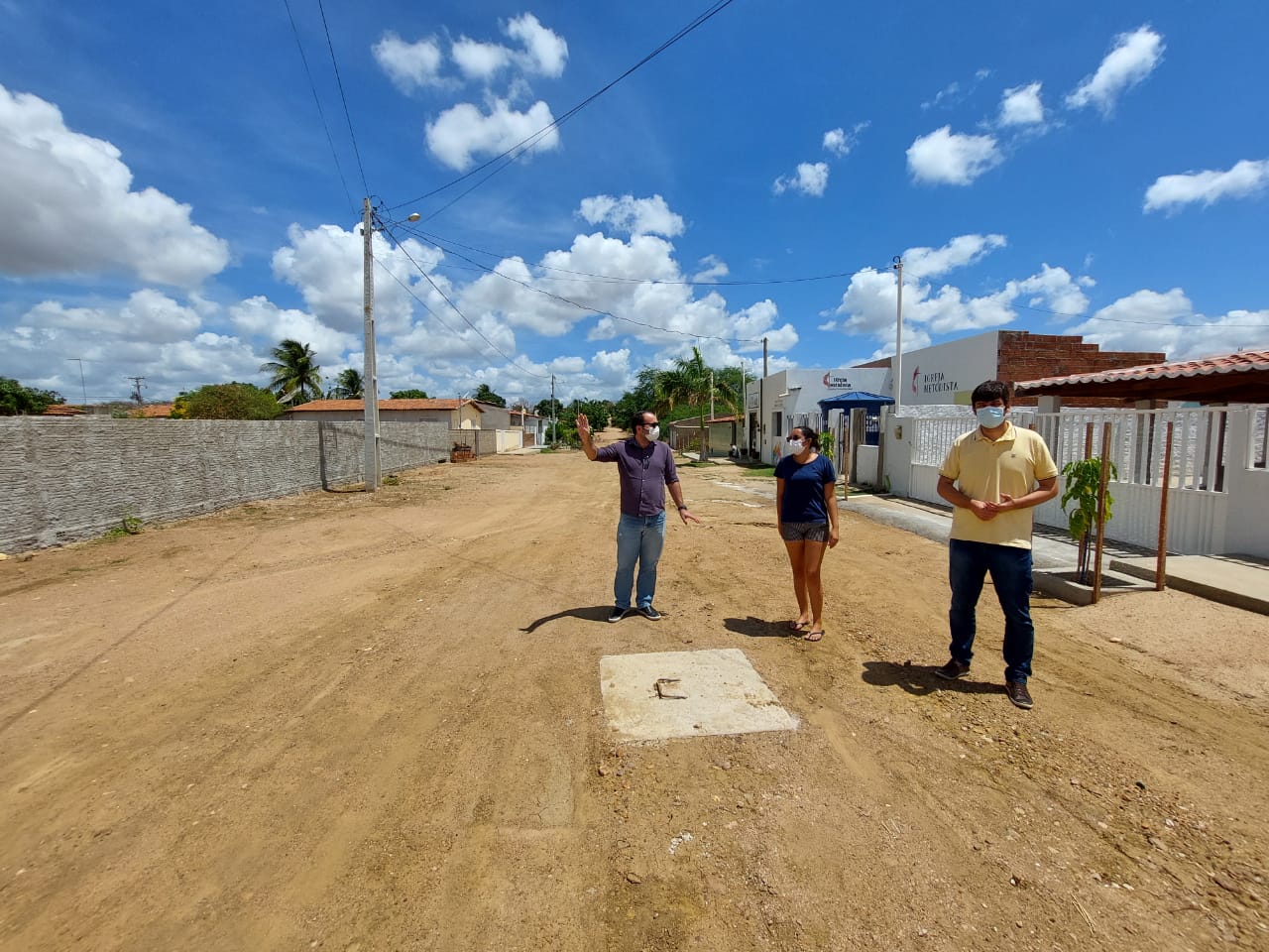 Read more about the article PREFEITURA DE CURRAIS NOVOS REALIZA MELHORIAS E AMPLIAÇÃO DA REDE COLETORA DO DISTRITO DA CRUZ