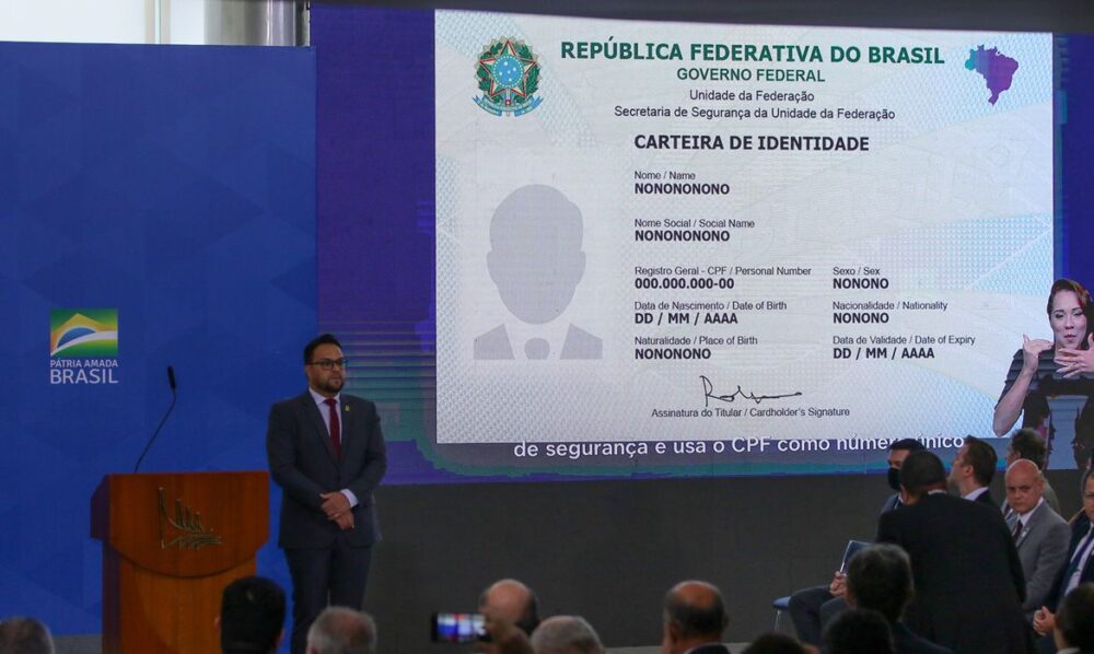 Read more about the article Governo Federal lança novo modelo de carteira de identidade