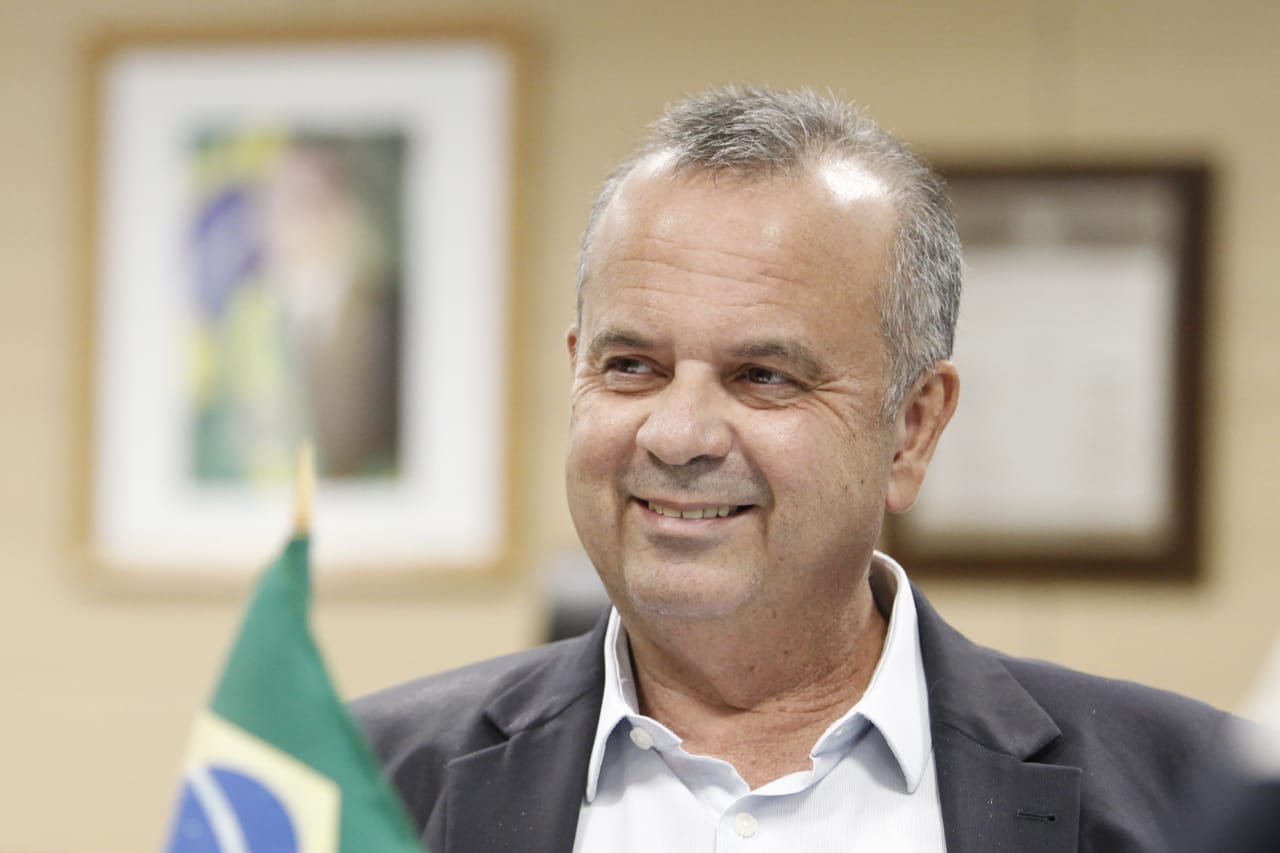 Read more about the article Ministro Rogério Marinho anuncia investimentos em segurança hídrica no Rio Grande do Norte