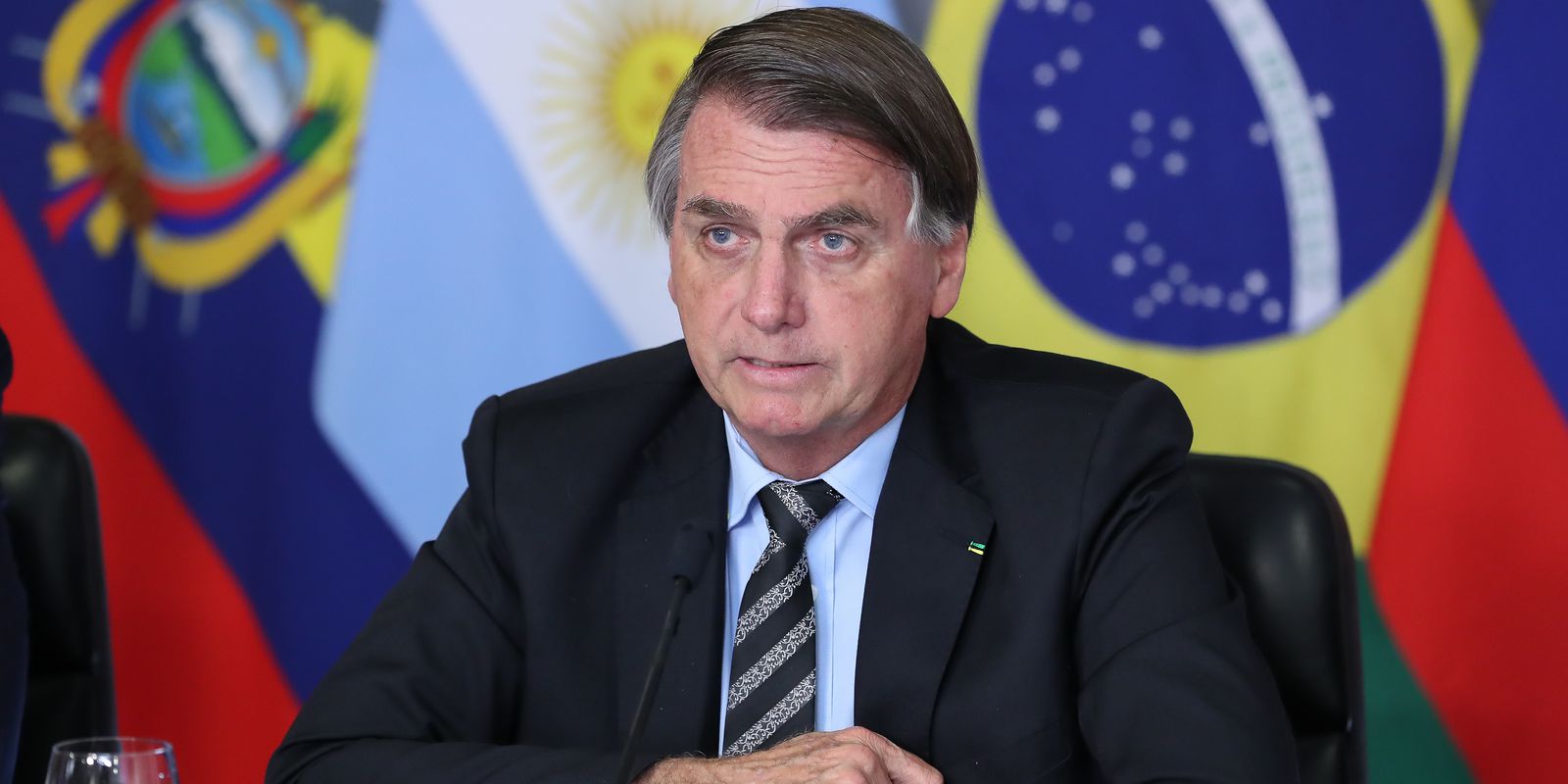 Read more about the article Bolsonaro sanciona lei que amplia pena para violência contra crianças