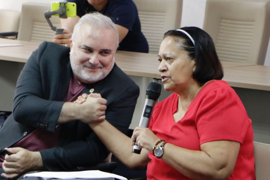 Read more about the article Senador Jean se reúne com governadora Fátima e auxiliares para tratar de recursos destinados pelo parlamentar ao governo