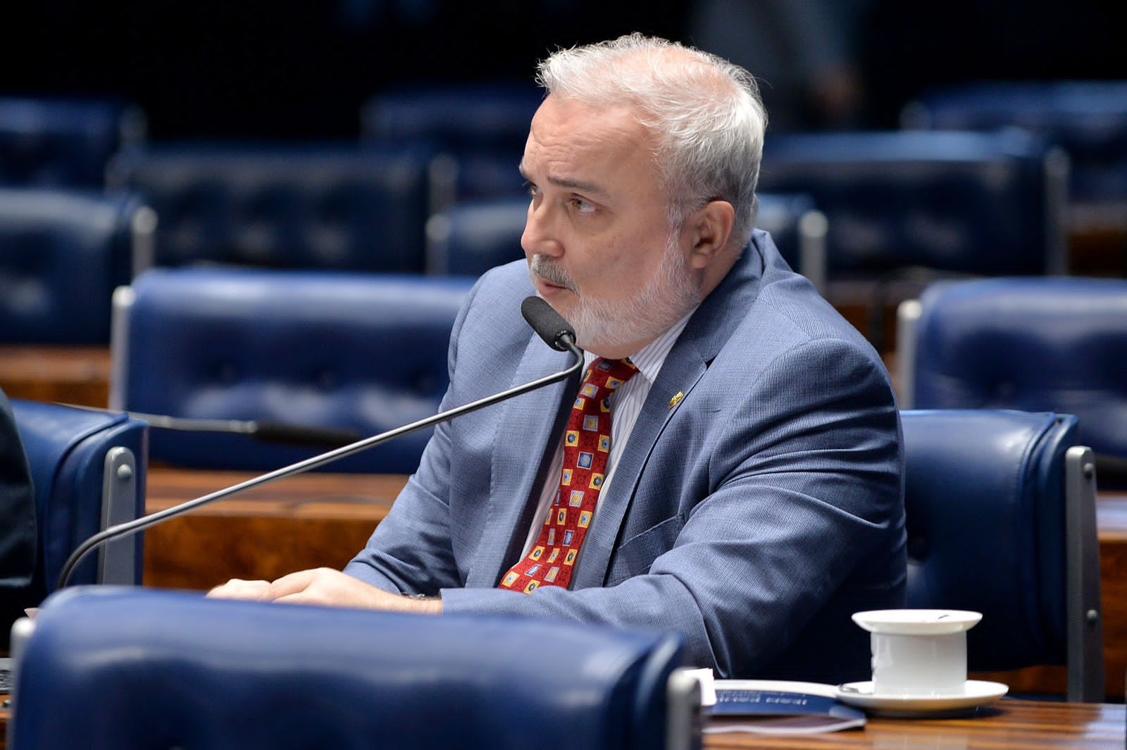 Read more about the article ”Política de financiamento público do Governo Federal deixa Brasil à mercê das flutuações dos preços das commodities”, diz Senador Jean