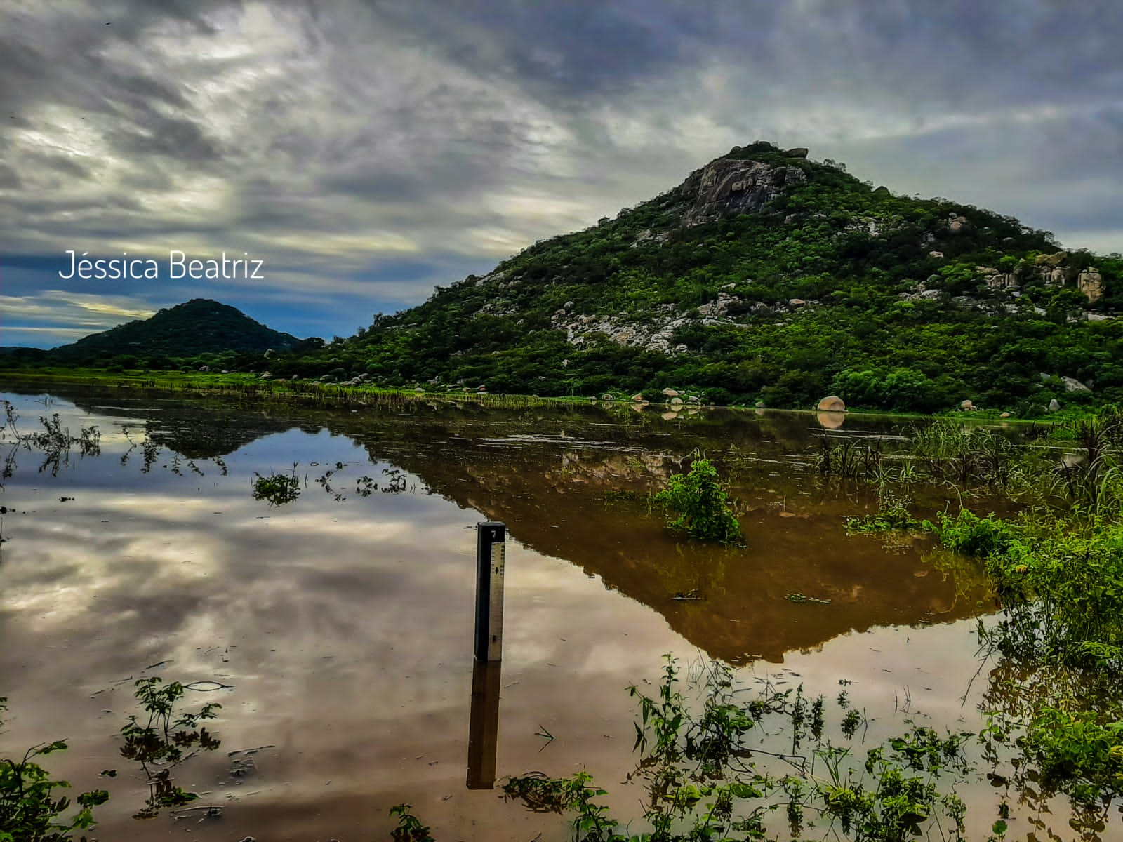 Read more about the article AÇUDES DA REGIÃO DO TOTORÓ AMANHECEM SANGRANDO