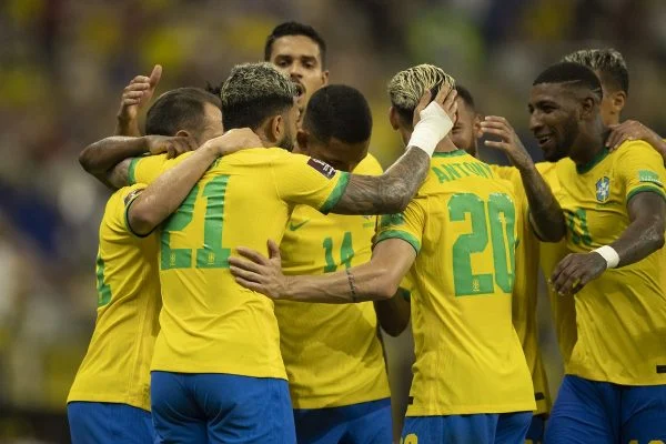 Read more about the article Brasil mantém 1º lugar no ranking da Fifa; Argentina supera a França