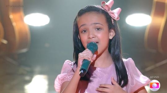 Read more about the article Isis Testa, representante do RN, está na final do ‘The Voice Kids’