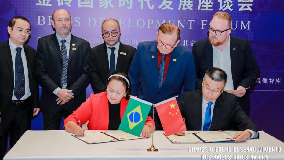 Read more about the article Governadora firma acordo com instituição chinesa para certificação de gemas no RN